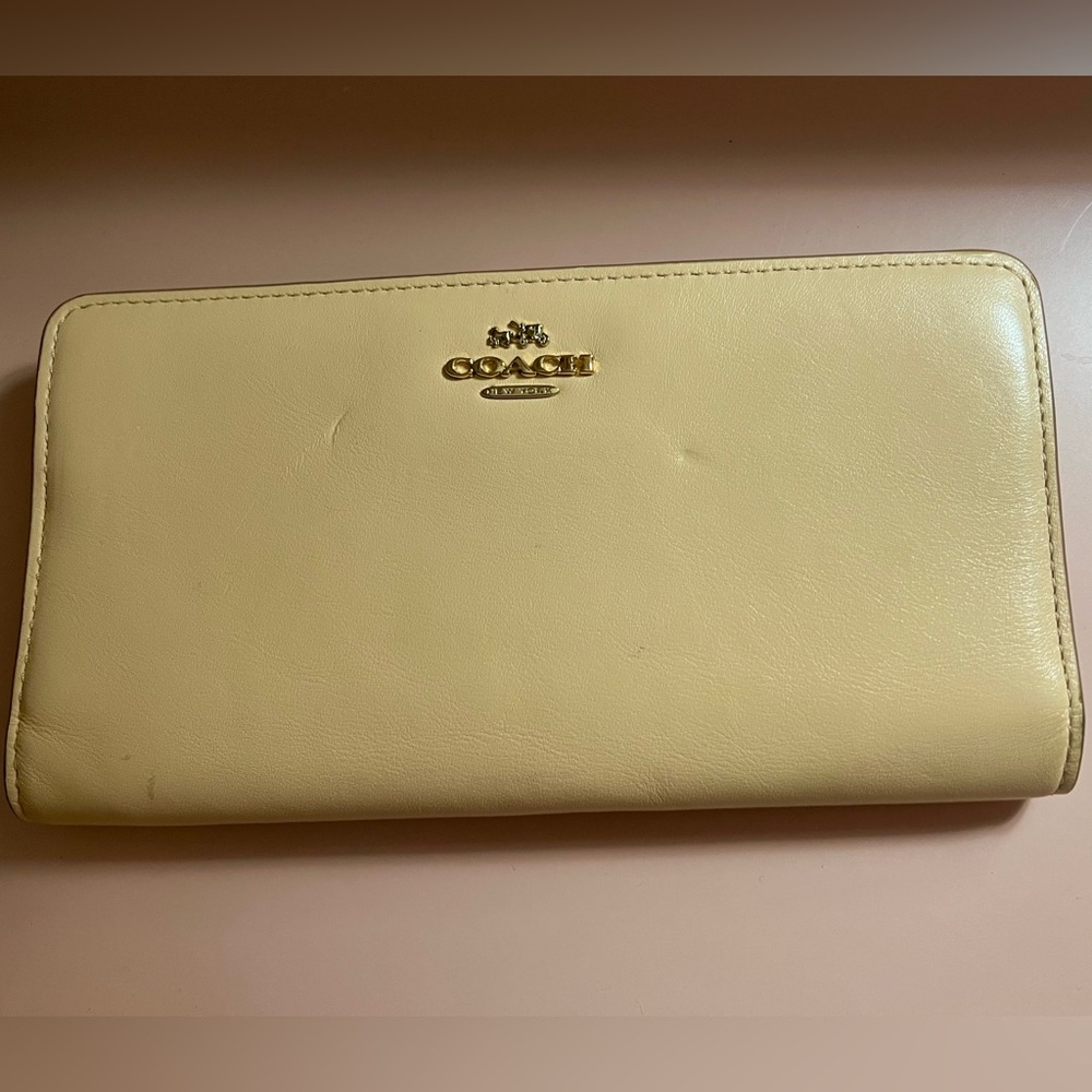 Coach pale peachy pink leather Wallet